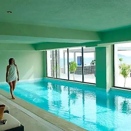 Lures Hotel